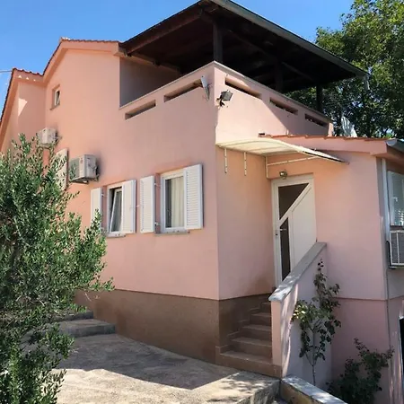 Feriehus Masha Omišalj
